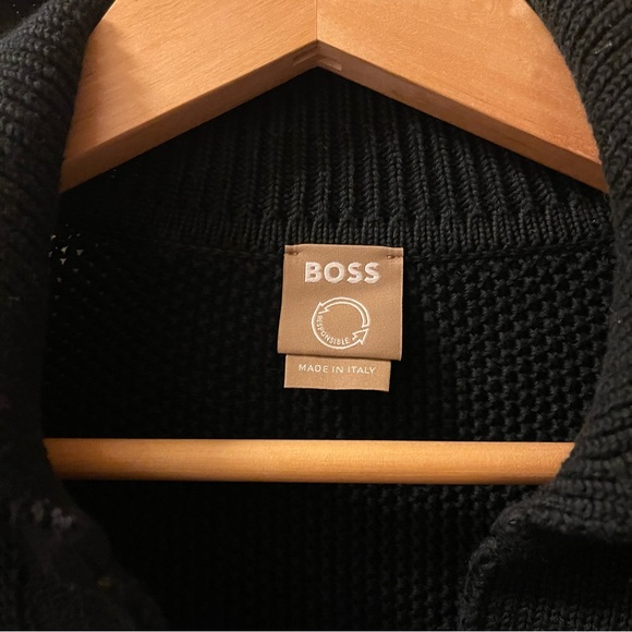 COPY - V-neck sweater - Picture 2 of 2